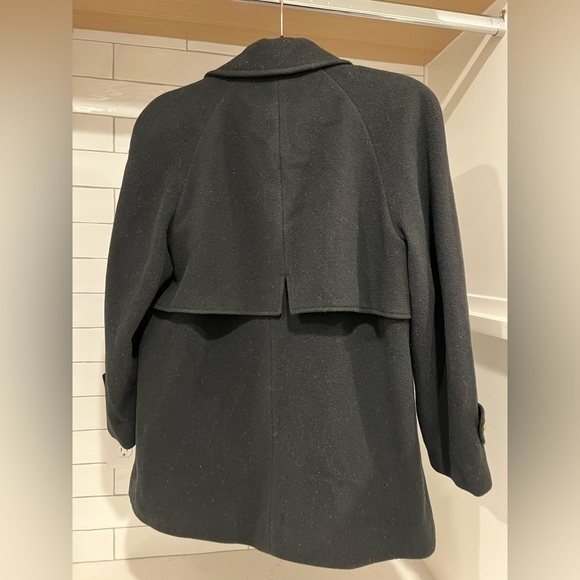Mackintosh Vintage 100% Wool Peacoat. Women’s size 10P. Black with gold buttons. - Picture 6 of 11